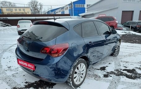 Opel Astra J, 2011 год, 670 000 рублей, 3 фотография