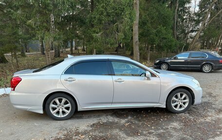 Toyota Crown Majesta, 2011 год, 1 100 000 рублей, 3 фотография