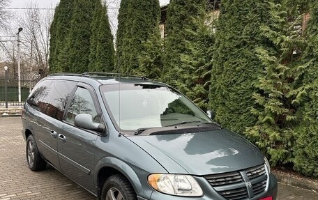 Dodge Caravan IV, 2005 год, 935 000 рублей, 5 фотография