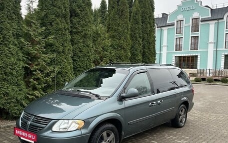 Dodge Caravan IV, 2005 год, 935 000 рублей, 13 фотография