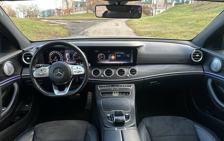 Mercedes-Benz E-Класс, 2019 год, 5 190 000 рублей, 9 фотография