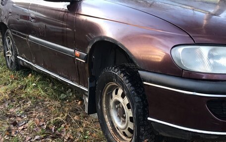 Opel Omega B, 1994 год, 80 000 рублей, 1 фотография