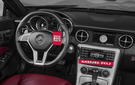 Mercedes-Benz SLK-Класс AMG, 2012 год, 4 200 000 рублей, 20 фотография