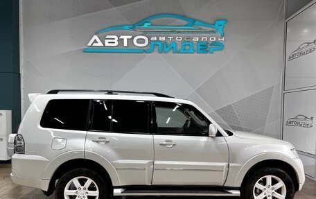 Mitsubishi Pajero IV, 2013 год, 2 329 000 рублей, 6 фотография