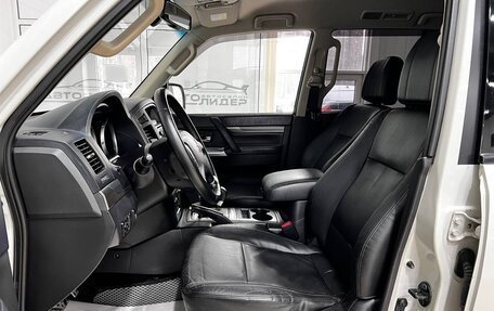 Mitsubishi Pajero IV, 2013 год, 2 329 000 рублей, 20 фотография