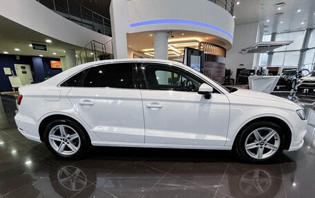 Audi A3, 2017 год, 2 190 000 рублей, 8 фотография