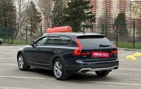 Volvo V90 Cross Country I рестайлинг, 2017 год, 3 100 000 рублей, 4 фотография