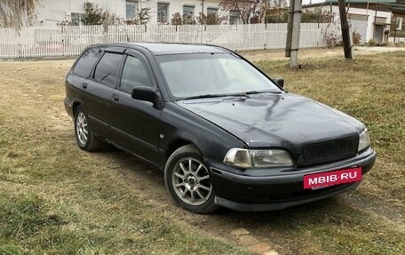 Volvo V40 I, 2000 год, 300 000 рублей, 3 фотография