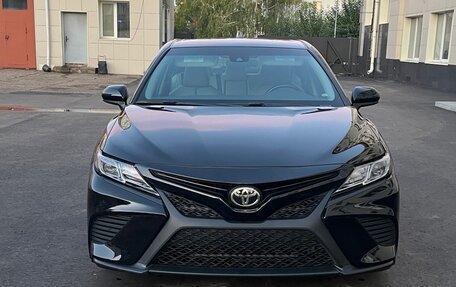 Toyota Camry, 2019 год, 2 700 000 рублей, 2 фотография