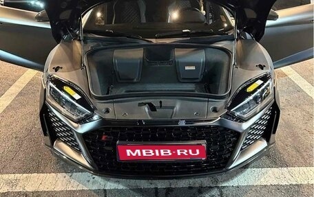 Audi R8, 2021 год, 15 000 000 рублей, 7 фотография