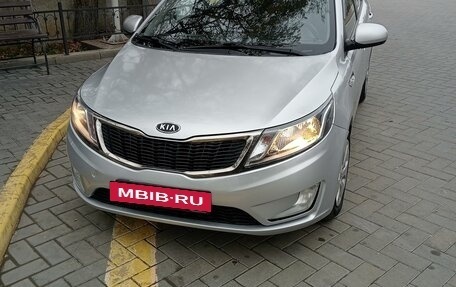 KIA Rio III рестайлинг, 2012 год, 920 000 рублей, 7 фотография