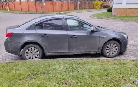 Chevrolet Cruze II, 2011 год, 500 000 рублей, 6 фотография