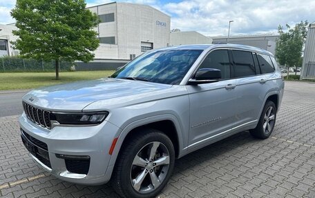 Jeep Grand Cherokee, 2021 год, 6 200 000 рублей, 5 фотография