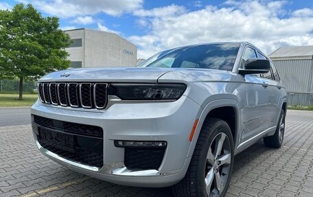 Jeep Grand Cherokee, 2021 год, 6 200 000 рублей, 2 фотография