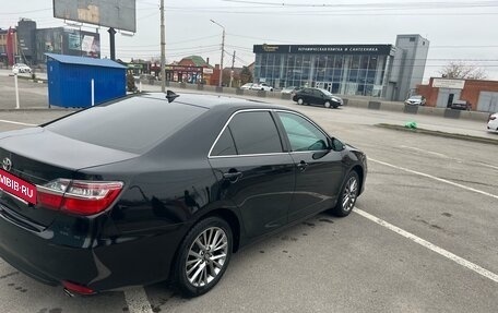 Toyota Camry, 2017 год, 2 490 000 рублей, 6 фотография