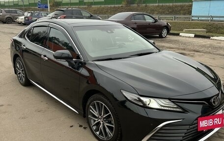 Toyota Camry, 2023 год, 4 200 000 рублей, 2 фотография