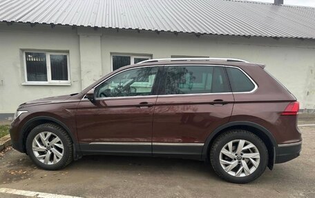 Volkswagen Tiguan II, 2021 год, 2 690 000 рублей, 3 фотография