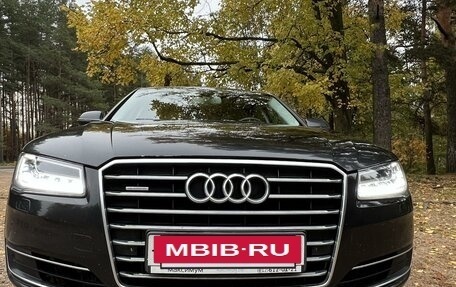 Audi A8, 2013 год, 1 700 000 рублей, 5 фотография