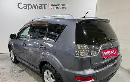 Mitsubishi Outlander III рестайлинг 3, 2010 год, 1 100 000 рублей, 5 фотография