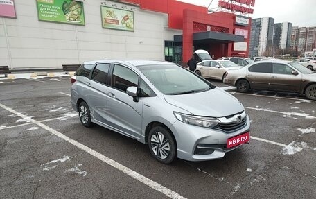 Honda Shuttle II, 2016 год, 1 350 000 рублей, 2 фотография