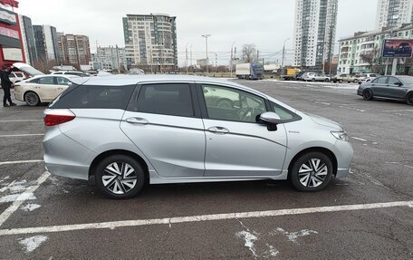 Honda Shuttle II, 2016 год, 1 350 000 рублей, 8 фотография