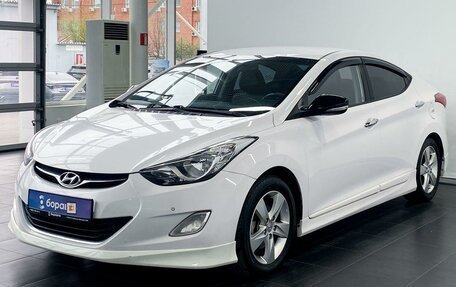 Hyundai Avante, 2012 год, 1 220 000 рублей, 2 фотография