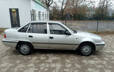 Daewoo Nexia I рестайлинг, 2005 год, 210 000 рублей, 7 фотография