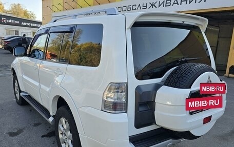 Mitsubishi Pajero IV, 2011 год, 2 650 000 рублей, 7 фотография