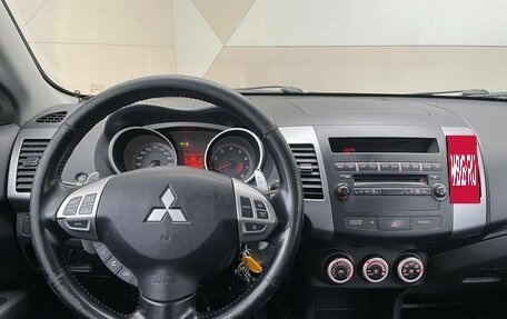 Mitsubishi Outlander III рестайлинг 3, 2007 год, 1 077 000 рублей, 7 фотография