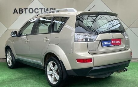 Mitsubishi Outlander III рестайлинг 3, 2007 год, 1 077 000 рублей, 4 фотография