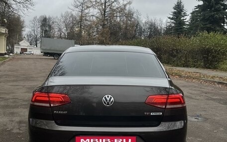 Volkswagen Passat B8 рестайлинг, 2015 год, 1 550 000 рублей, 4 фотография