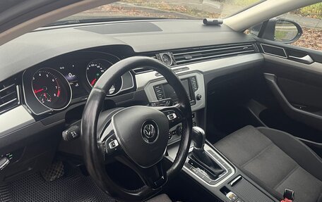 Volkswagen Passat B8 рестайлинг, 2015 год, 1 550 000 рублей, 11 фотография