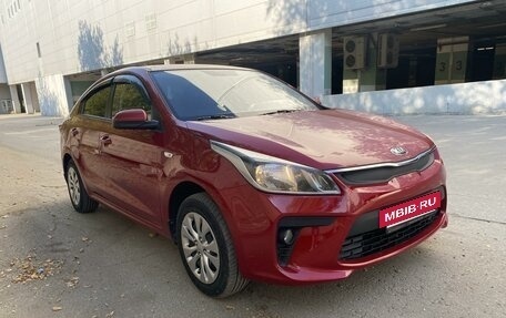 KIA Rio IV, 2018 год, 1 300 000 рублей, 2 фотография