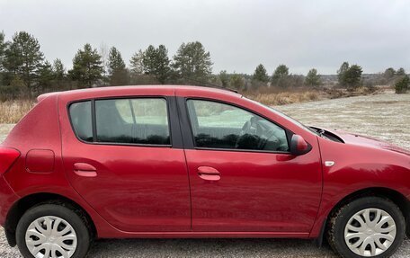 Renault Sandero II рестайлинг, 2015 год, 775 000 рублей, 3 фотография