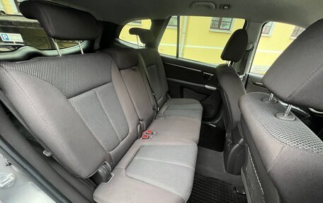 Hyundai Santa Fe III рестайлинг, 2010 год, 1 289 000 рублей, 15 фотография