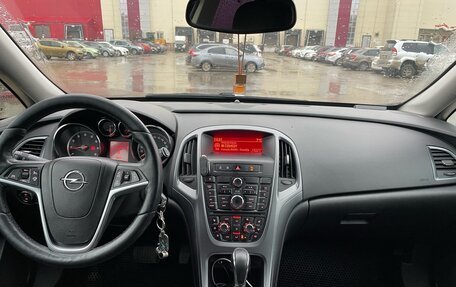 Opel Astra J, 2013 год, 800 000 рублей, 5 фотография