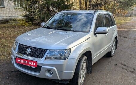 Suzuki Grand Vitara, 2010 год, 1 390 000 рублей, 2 фотография