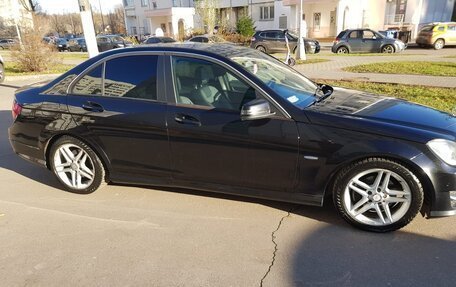 Mercedes-Benz C-Класс, 2011 год, 1 410 000 рублей, 14 фотография