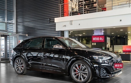 Audi SQ8, 2024 год, 19 400 000 рублей, 4 фотография