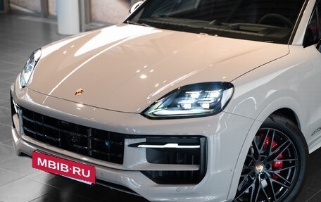 Porsche Cayenne III, 2024 год, 25 890 000 рублей, 3 фотография