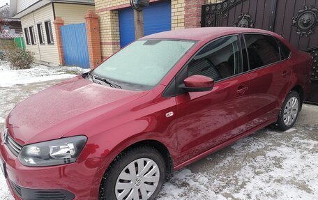 Volkswagen Polo VI (EU Market), 2015 год, 909 000 рублей, 1 фотография