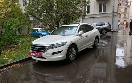 Honda Crosstour I рестайлинг, 2011 год, 2 000 000 рублей, 8 фотография