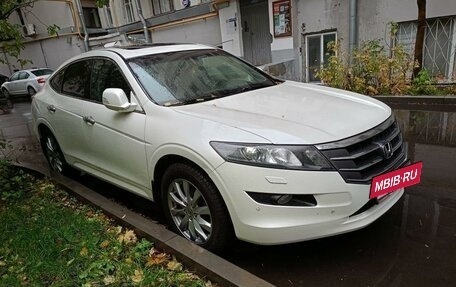 Honda Crosstour I рестайлинг, 2011 год, 2 000 000 рублей, 4 фотография