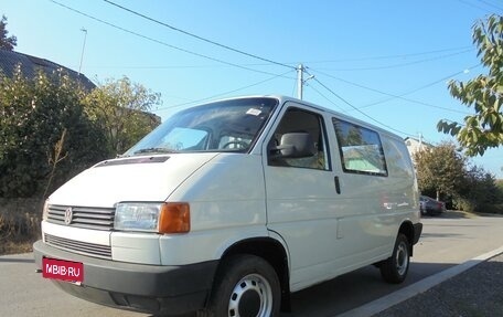 Volkswagen Transporter T4, 1993 год, 570 000 рублей, 1 фотография