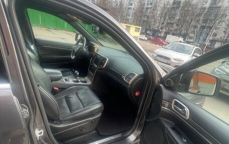 Jeep Grand Cherokee, 2013 год, 2 390 000 рублей, 11 фотография