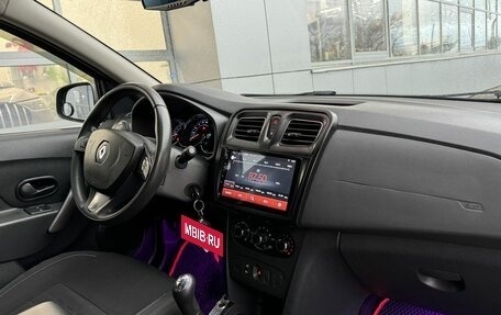 Renault Sandero II рестайлинг, 2017 год, 877 000 рублей, 10 фотография