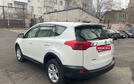 Toyota RAV4, 2013 год, 2 200 000 рублей, 2 фотография