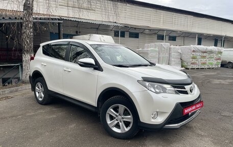 Toyota RAV4, 2013 год, 2 200 000 рублей, 4 фотография