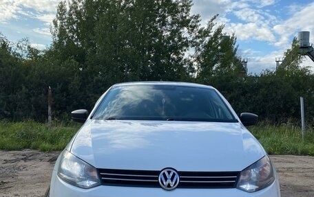 Volkswagen Polo VI (EU Market), 2013 год, 930 000 рублей, 6 фотография