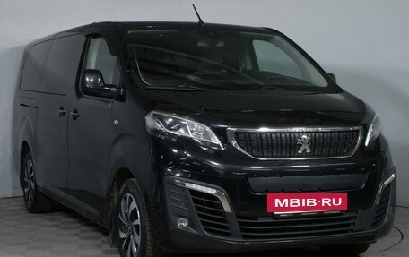 Peugeot Traveller I, 2018 год, 3 290 000 рублей, 3 фотография